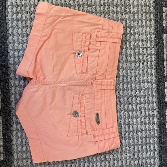 BKE casual shorts - Picture 2 of 2